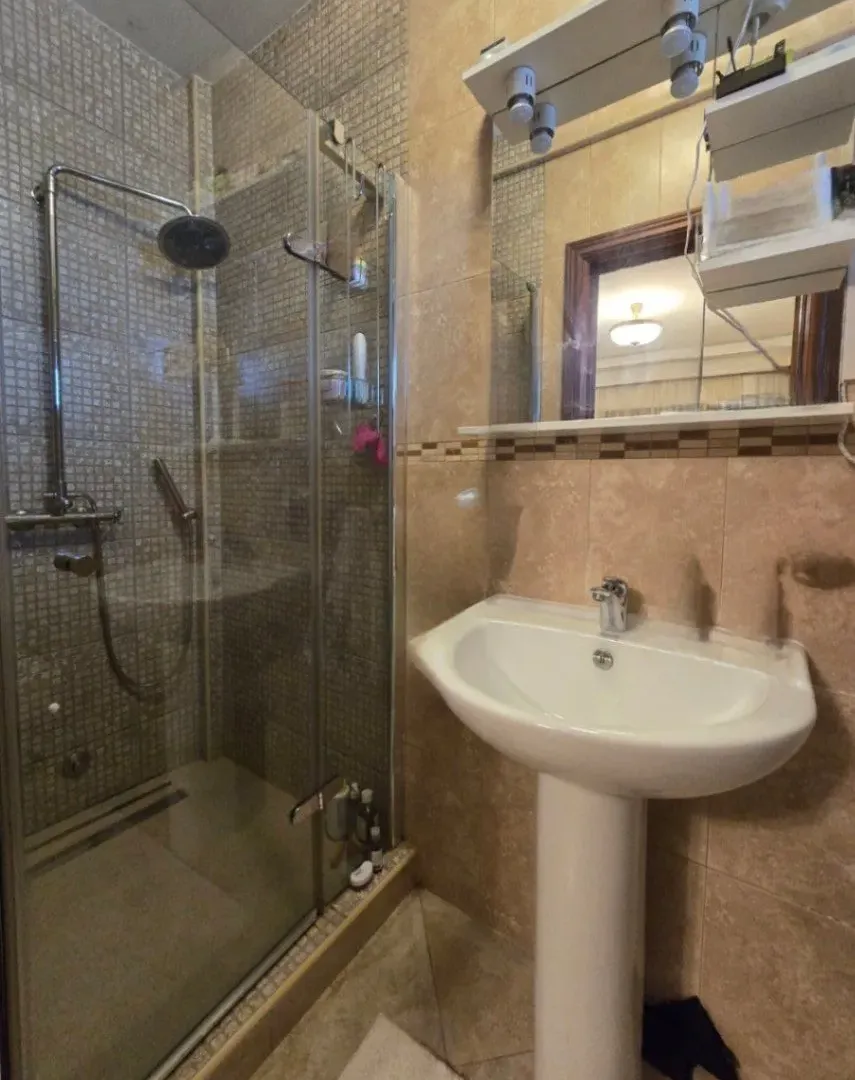 Sale, house, 300m², Tuzi, Podgorica