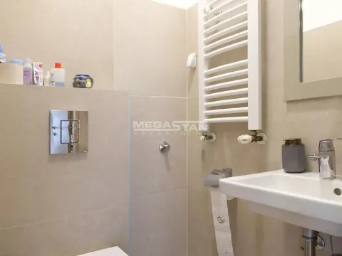 Prodaja, četvorosoban stan, 130m², Vračar Hram, Vračar Sve Podlokacije - image 15