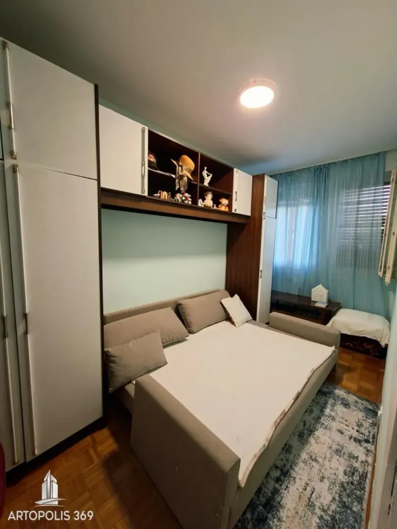 Izdavanje, dvosoban stan, 55m², Brace Jerković, Voždovac Sve Podlokacije
