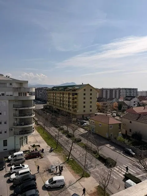 Rent, two bedroom apartment, 67m², Stari Aerodrom, Podgorica