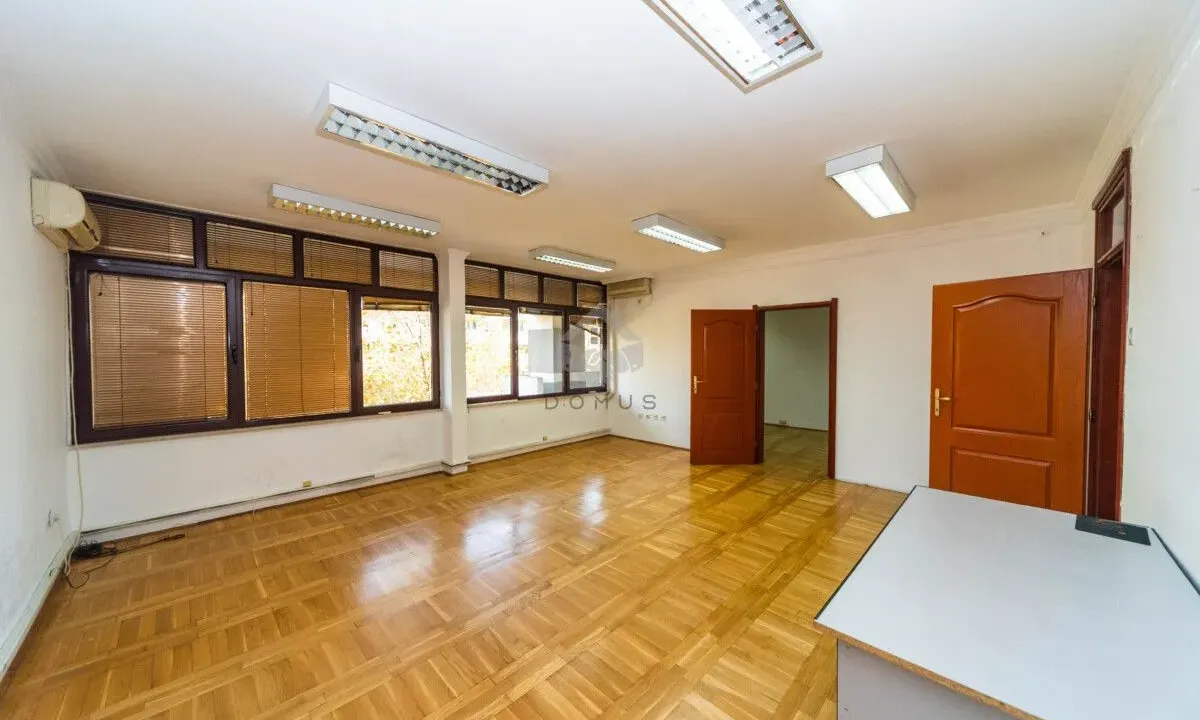 Rent, office space, 95m², Preko Morače, Podgorica