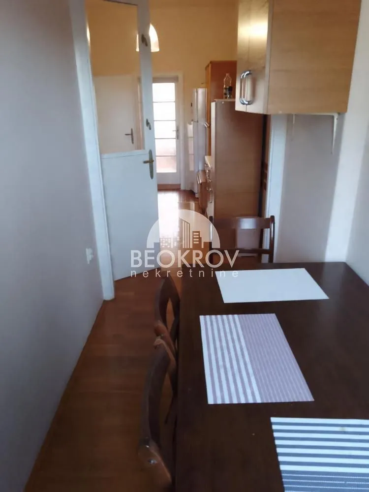 Izdavanje, trosoban stan, 82m², Vukov Spomenik, Zvezdara Sve Podlokacije