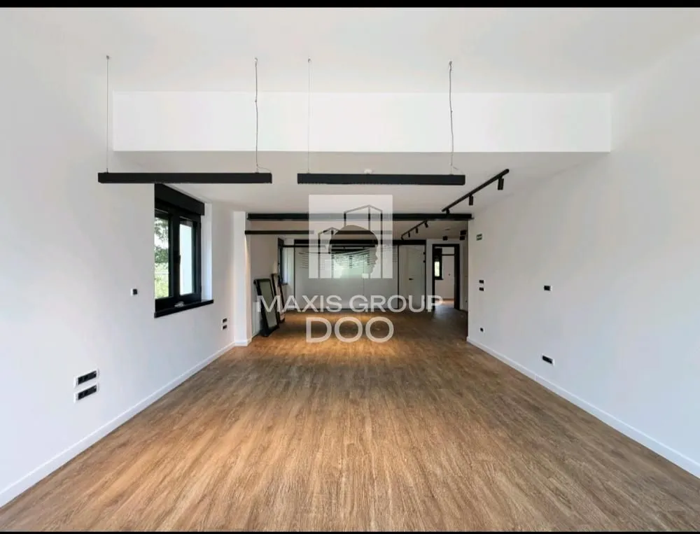 Rent, office space, 563m², Savski Venac, Beograd