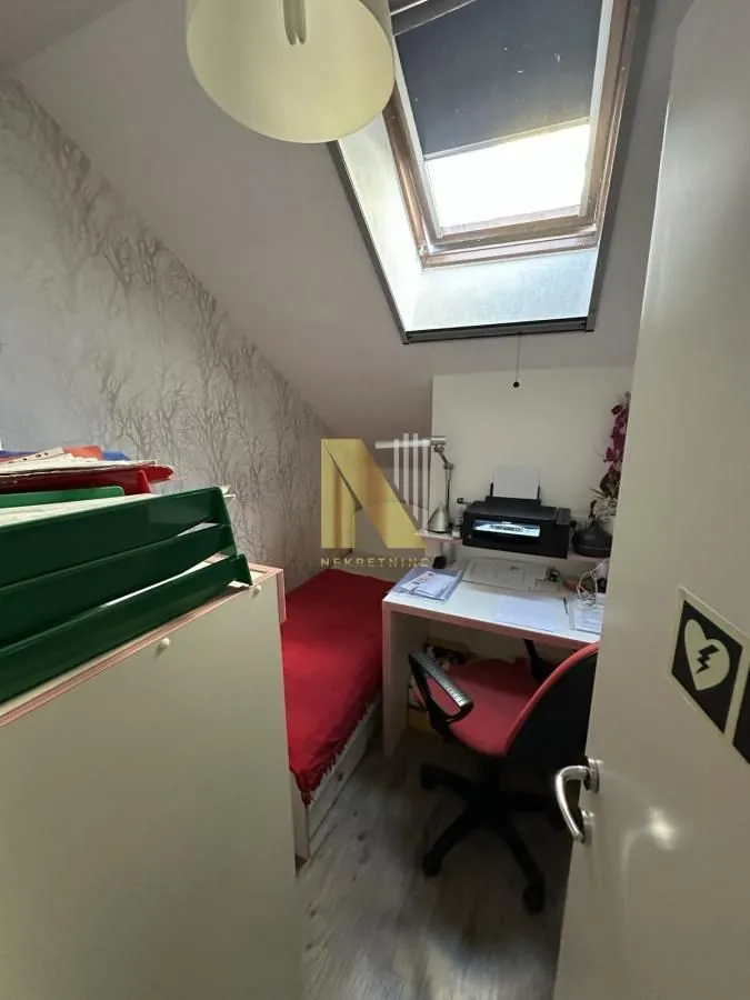 Prodaja, trosoban stan, 81m², Nova Detelinara, Novi Sad Sve Podlokacije
