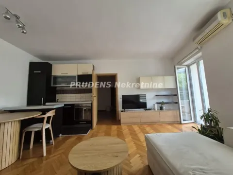 Izdavanje, dvosoban stan, 49m², Zvezdara Sve Podlokacije, Beograd - image 3