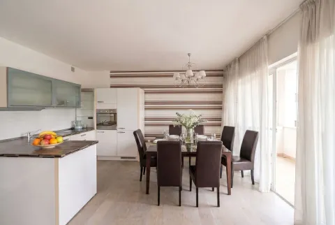 Prodaja, četvorosoban stan, 102m², Kumbor, Herceg Novi - image 6