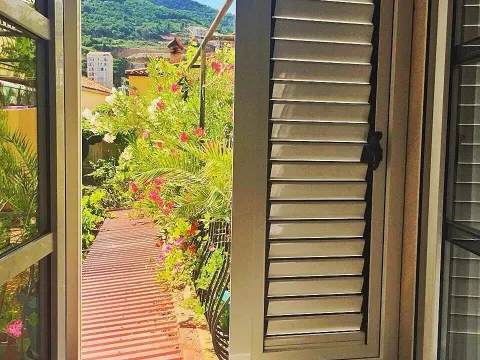 Prodaja, jednosoban stan, 48m², Stari Grad, Budva - image 12