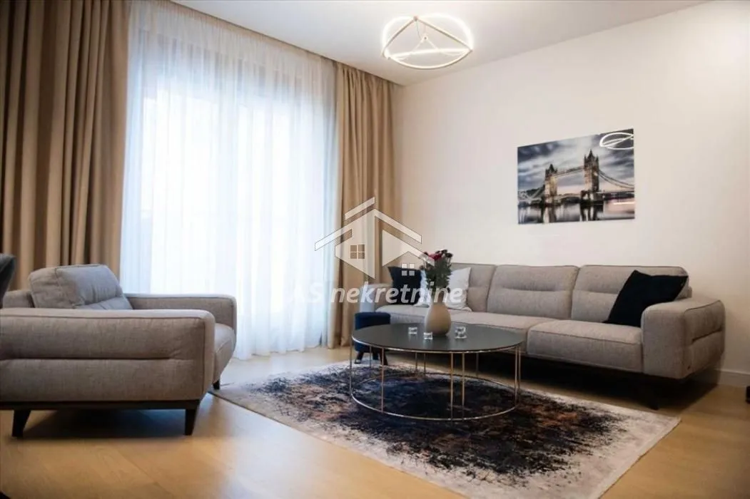 Izdavanje, dvosoban stan, 60m², Čubura, Beograd