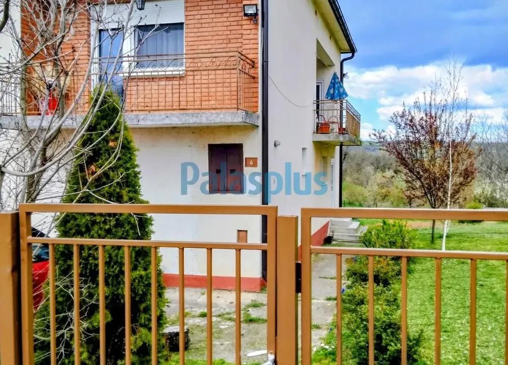 Prodaja, kuća, 200m², Vrčin, Grocka