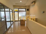 Izdavanje, poslovni prostor, 155m², Stari Aerodrom, Podgorica - image 6