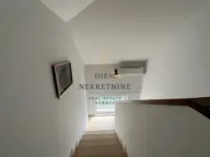 Rent, house, 200m², Tološi, Podgorica - image 3