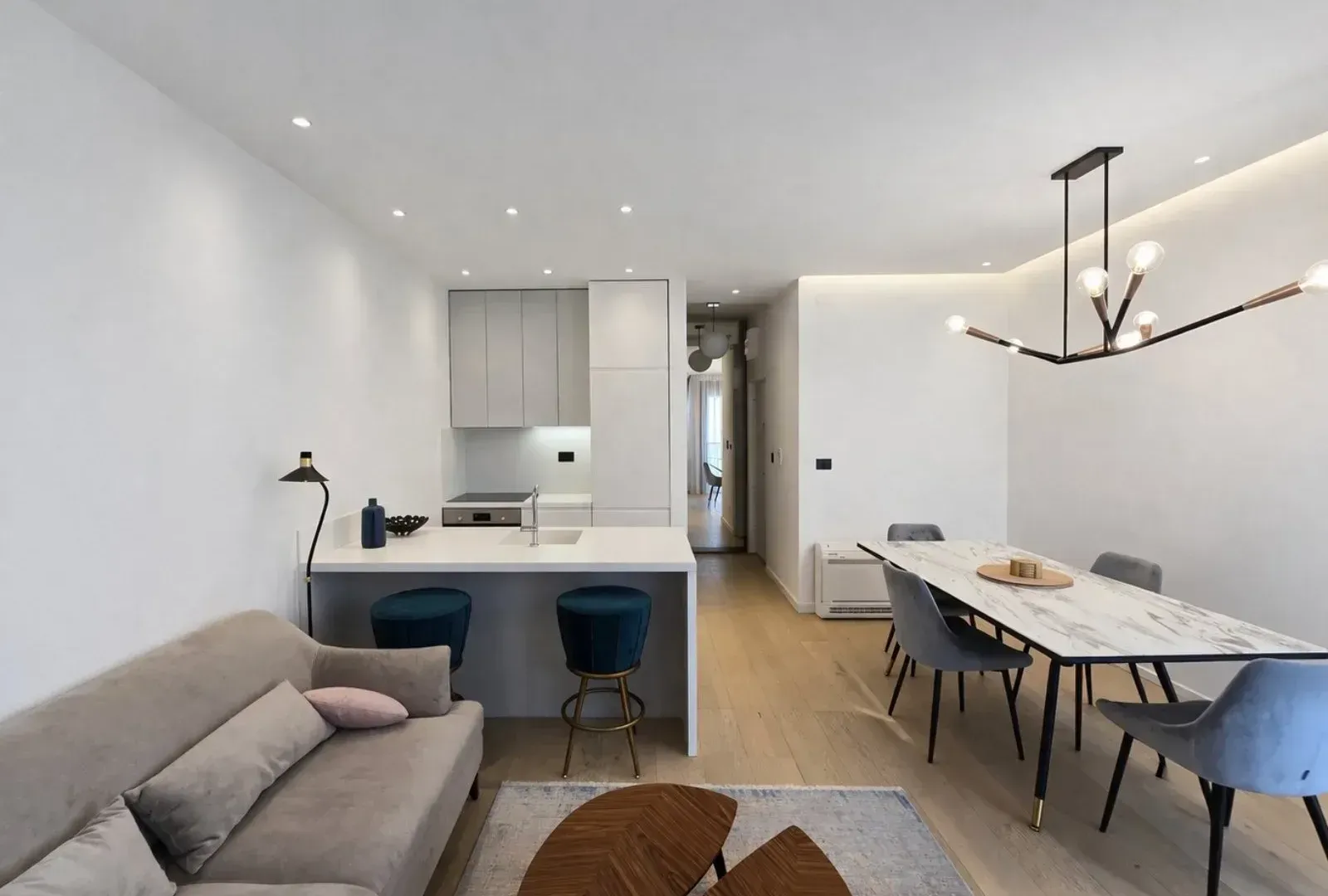 Prodaja, stan, 55m², Tivat, Crna Gora