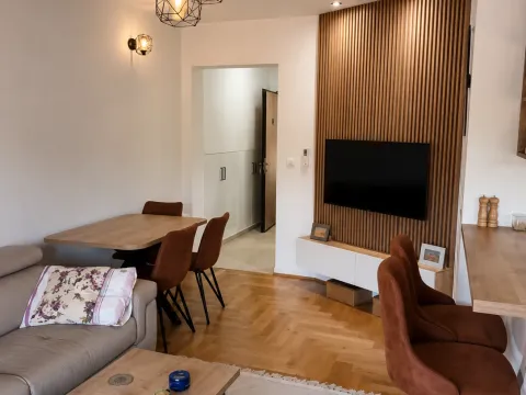 Rent, one bedroom apartment, 50m², Pod Goricom, Podgorica - image 3