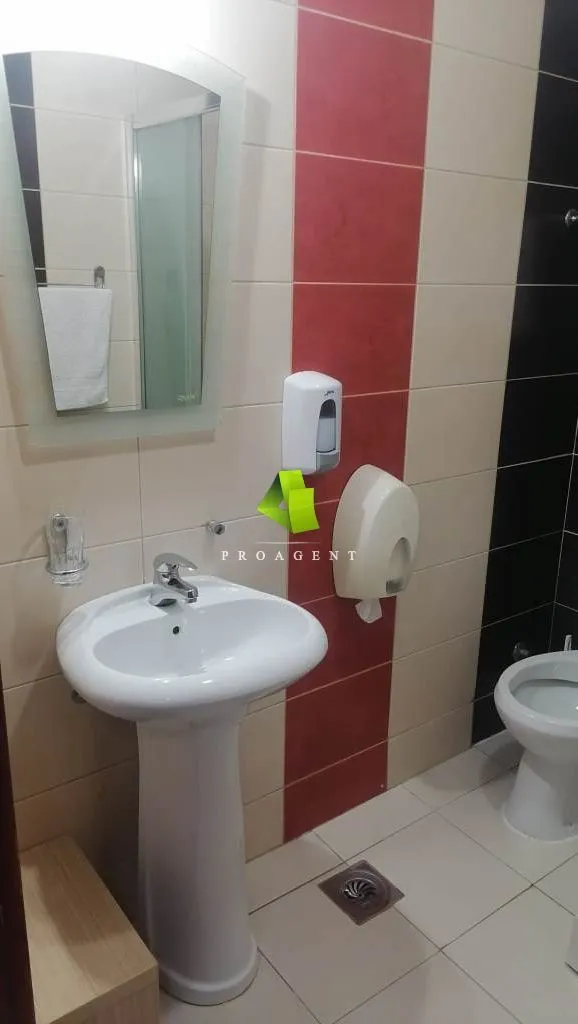 Prodaja, trosoban stan, 99m², Pantelej, Niš