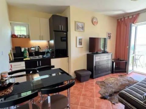 Sale, one bedroom apartment, 36m², Petrovac, Budva - image 4