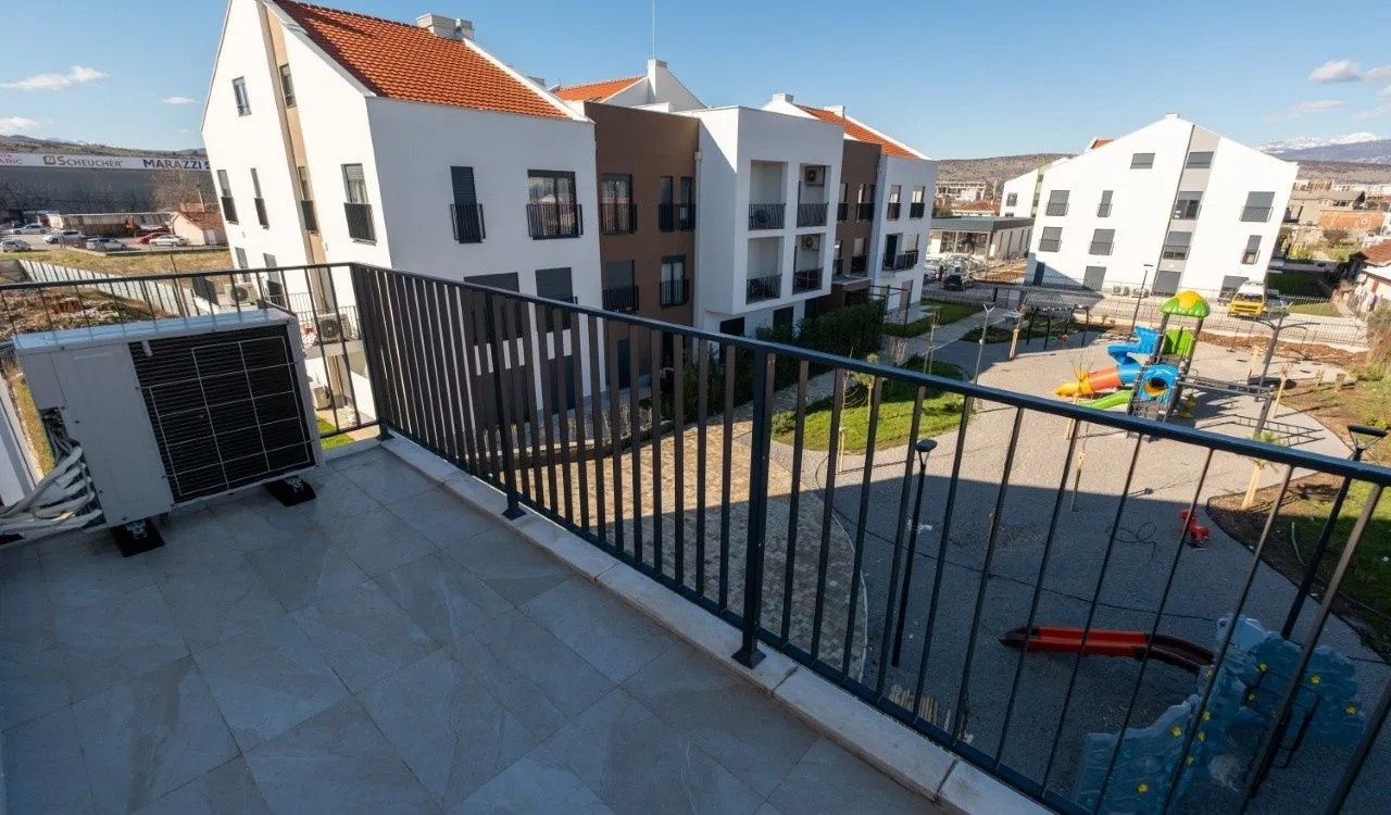 Rent, four bedroom apartment, 206m², Zabjelo, Podgorica