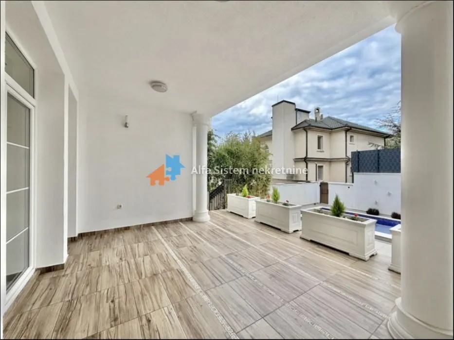 Rent, house, 510m², Banovo Brdo, Beograd