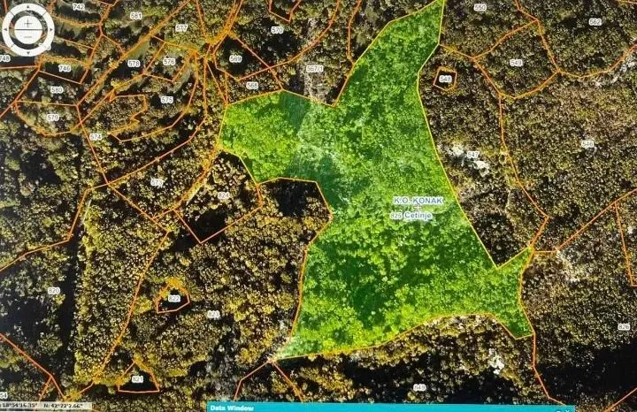 Prodaja, plac, 35572m², Cetinje, Crna Gora