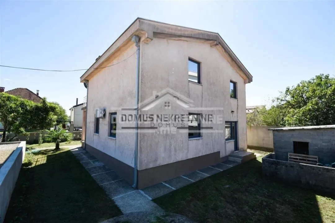 Rent, house, 160m², Donja Gorica, Podgorica