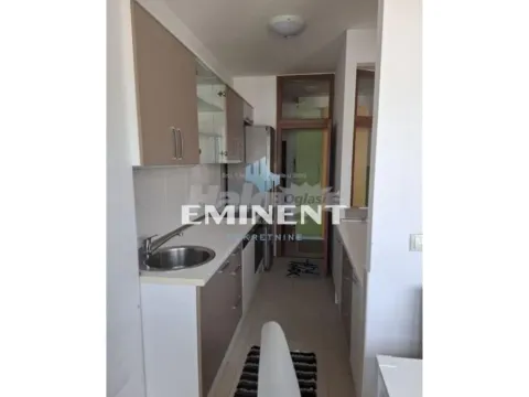 Izdavanje, trosoban stan, 64m², Vukov Spomenik, Zvezdara Sve Podlokacije - image 5