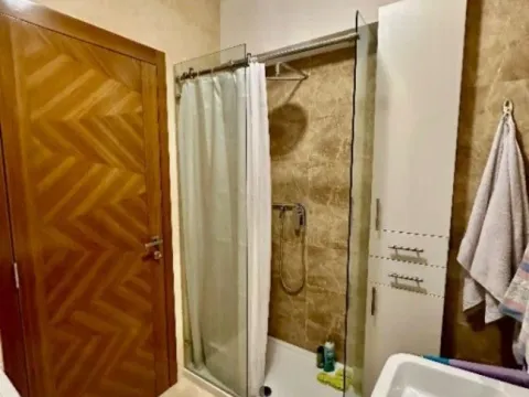 Prodaja, jednosoban stan, 55m², Centar, Podgorica - image 11