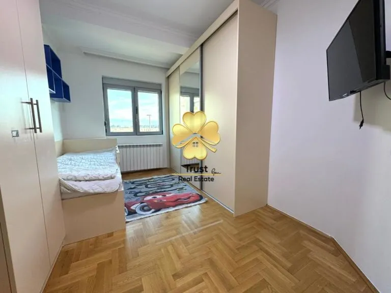 Rent, two bedroom apartment, 75m², Stari Aerodrom, Podgorica