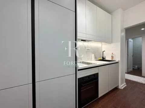 Izdavanje, trosoban stan, 85m², Krivi Most, Podgorica - image 2