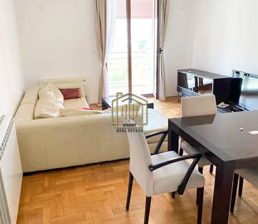 Izdavanje, dvosoban stan, 65m², Preko Morače, Podgorica