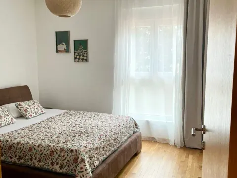 Rent, two bedroom apartment, 87m², Malo Brdo, Podgorica - image 5