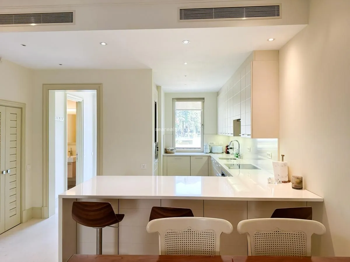 Prodaja, dvosoban stan, 115m², Porto Montenegro, Tivat