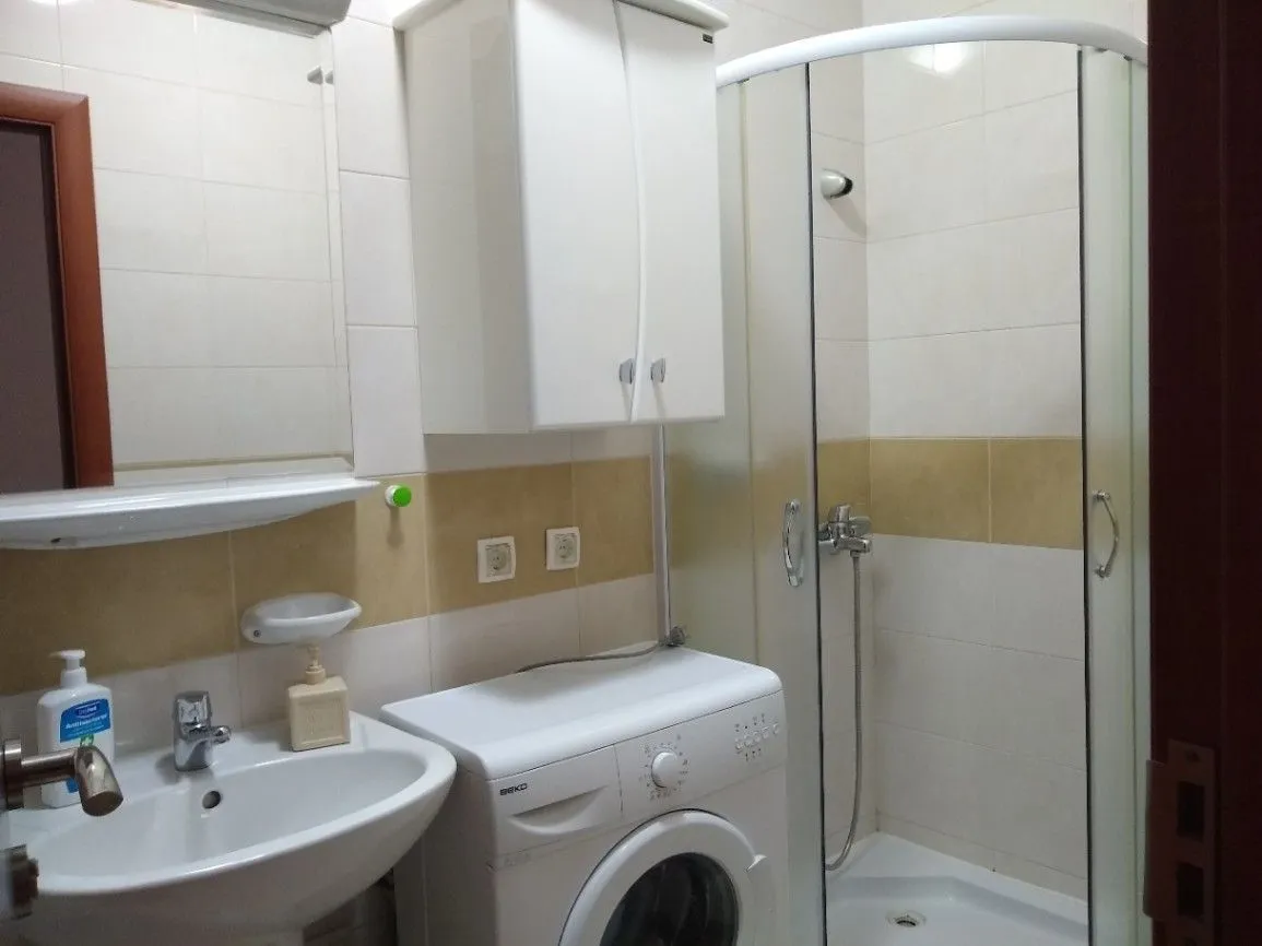 Rent, one bedroom apartment, 39m², Sveti Stasije, Kotor