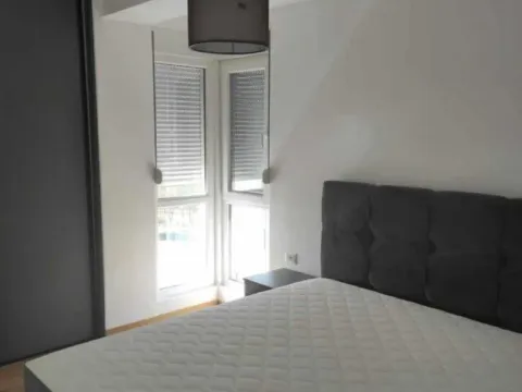 Izdavanje, dvosoban stan, 70m², Zabjelo, Podgorica - image 4