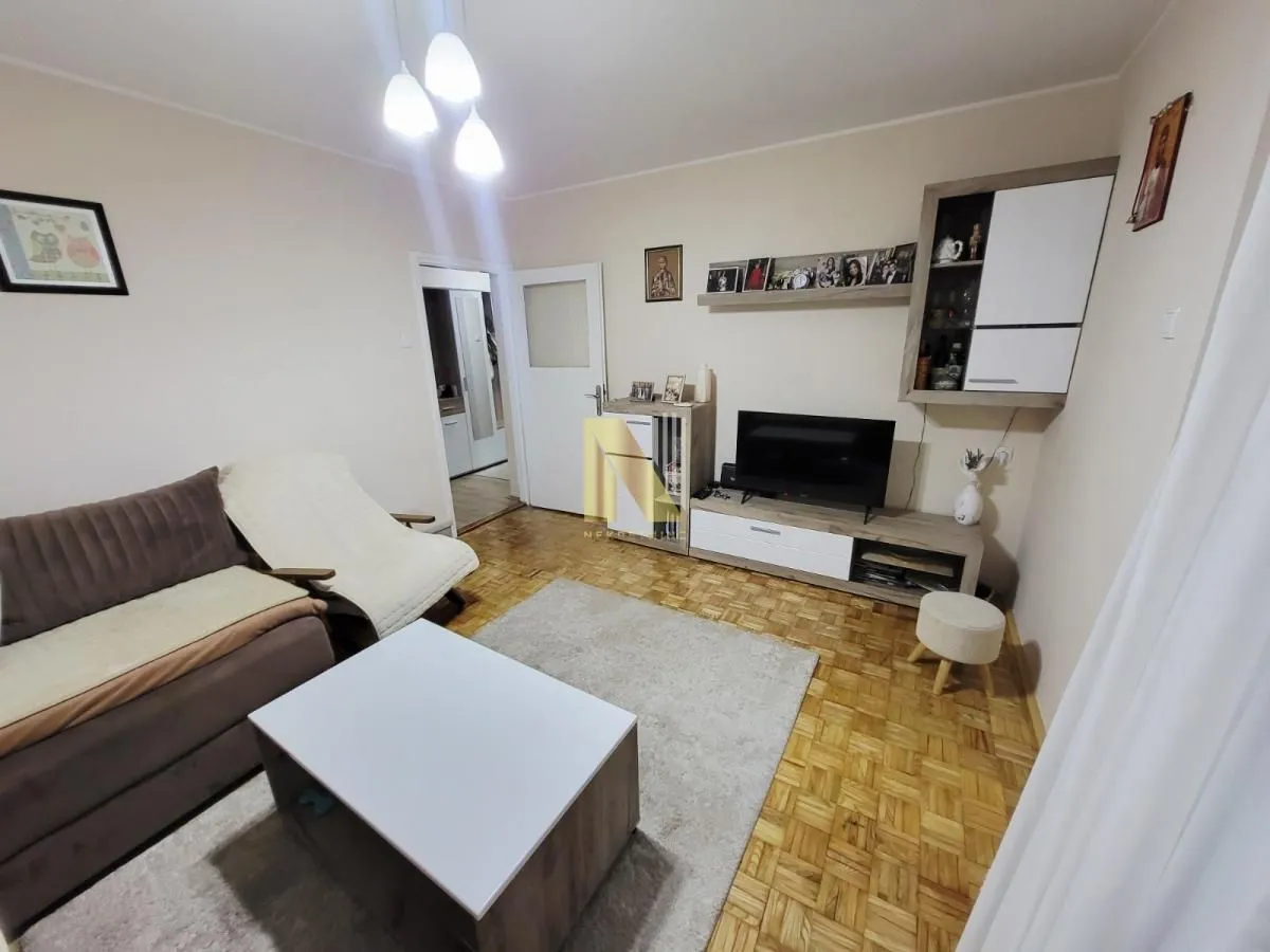 Prodaja, dvosoban stan, 54m², Rotkvarija, Novi Sad Sve Podlokacije