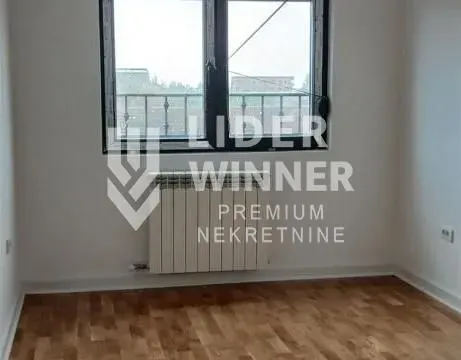 Prodaja, trosoban stan, 65m², Batajnica, Beograd - image 5