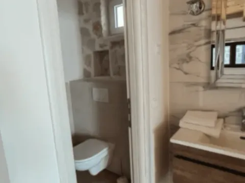 Sale, two bedroom apartment, 70m², Reževići, Budva - image 9