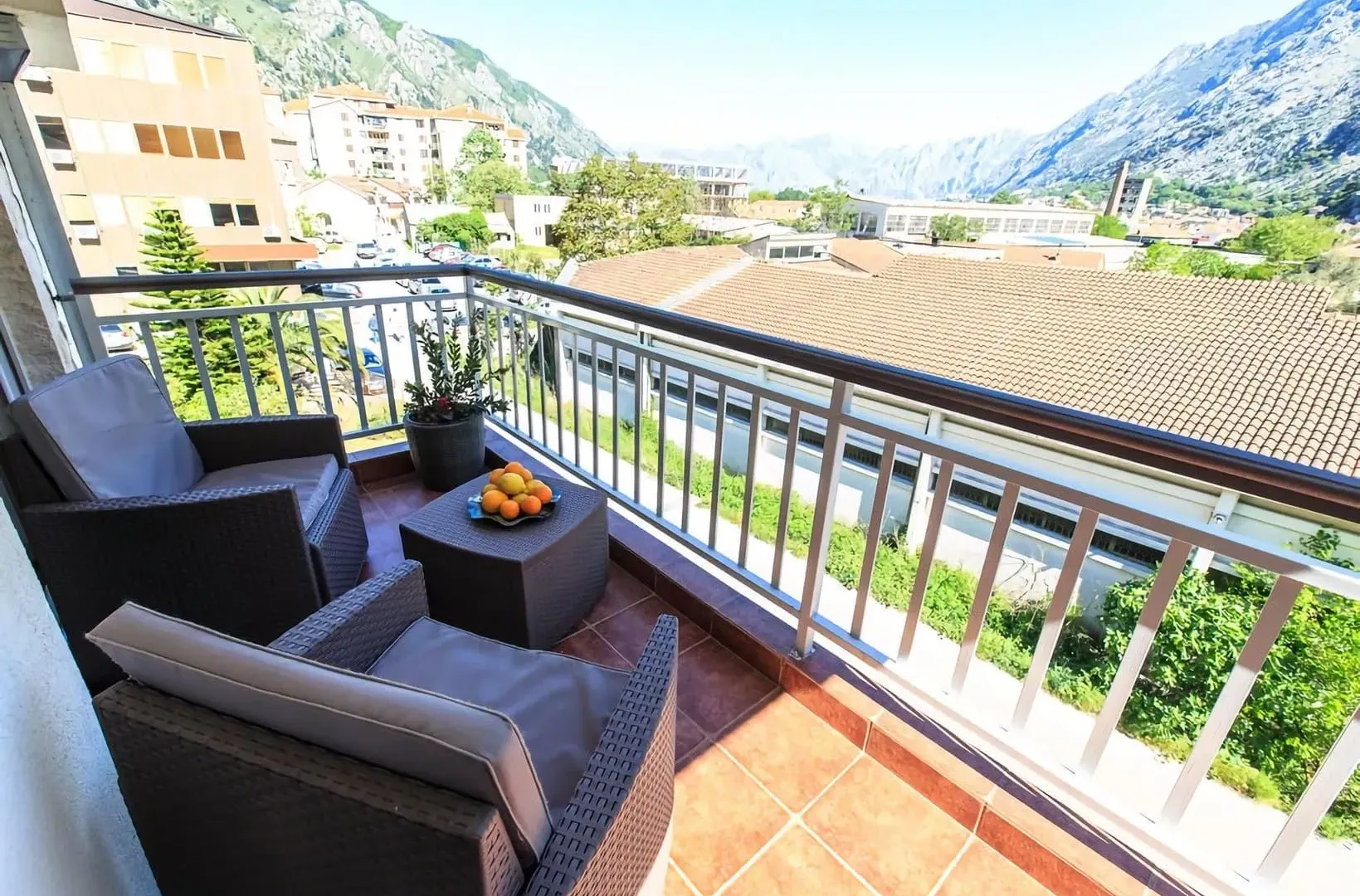 Prodaja, stan, 79m², Kotor, Crna Gora