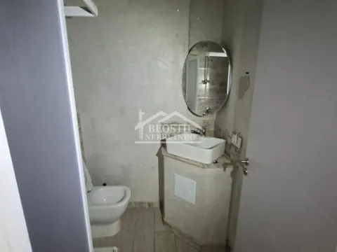 Izdavanje, poslovni prostor, 594m², Stari Grad, Beograd - image 19
