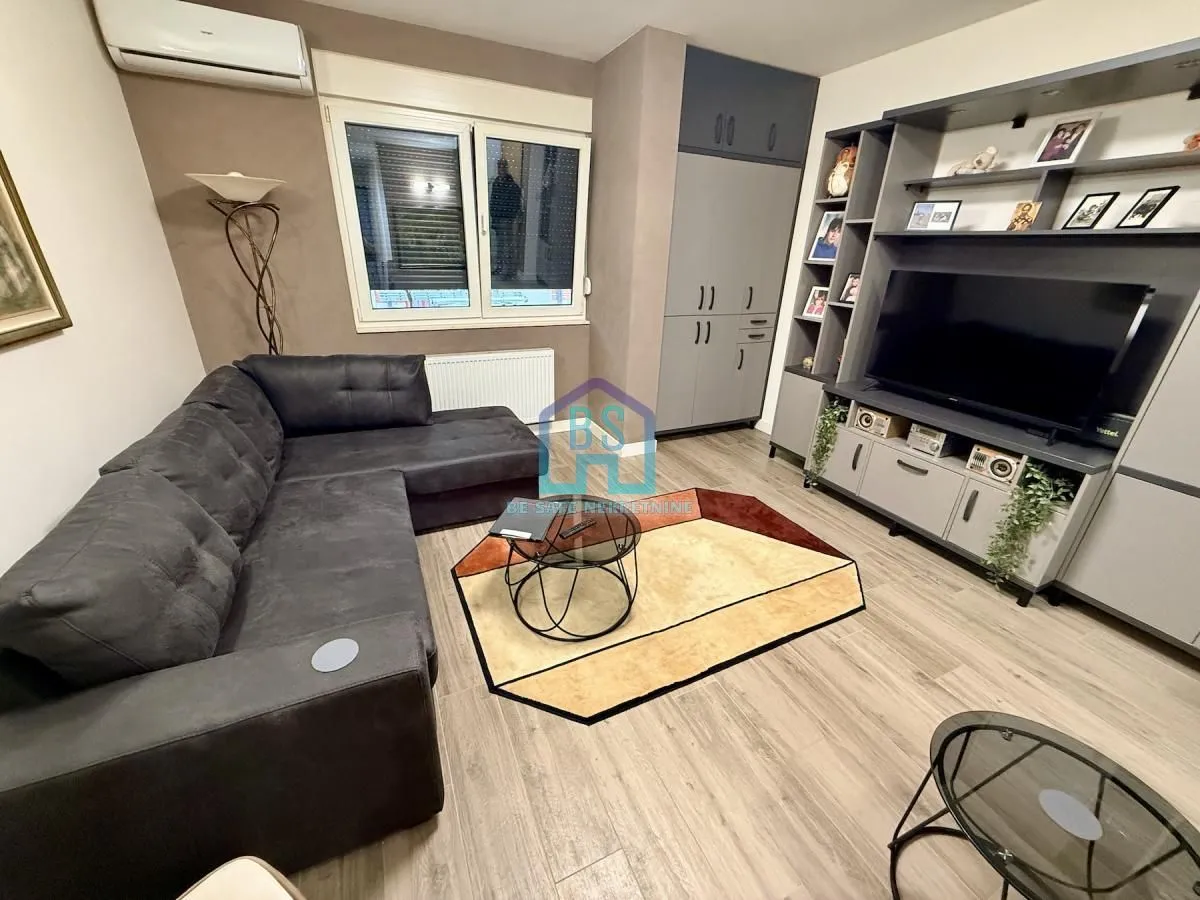 Prodaja, garsonjera, 28m², Sajmište, Novi Sad