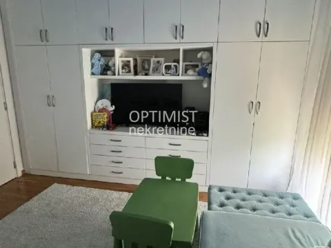 Prodaja, stan, 138m², Skojevsko Naselje, Beograd - image 10