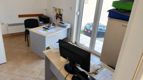 Rent, office space, 110m², Gornja Gorica, Podgorica - image 3
