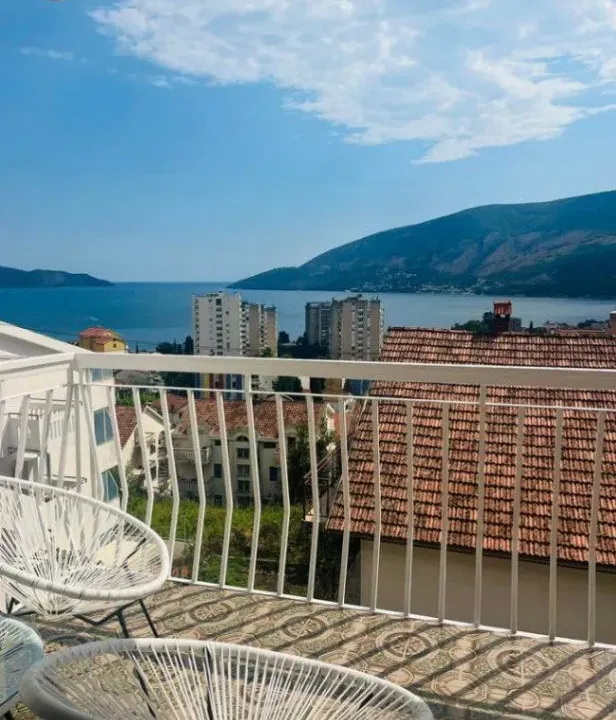 Sale, two bedroom apartment, 70m², Gomila, Herceg Novi