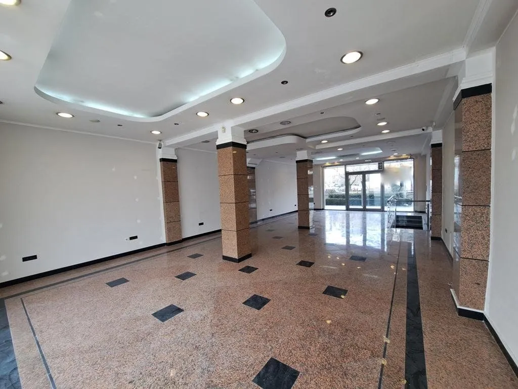 Rent, office space, 200m², Preko Morače, Podgorica