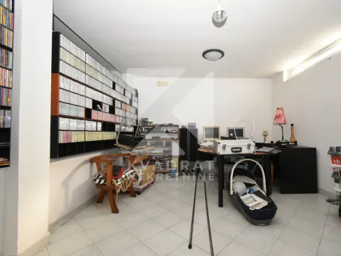 Rent, house, 300m², Donja Gorica, Podgorica - image 49