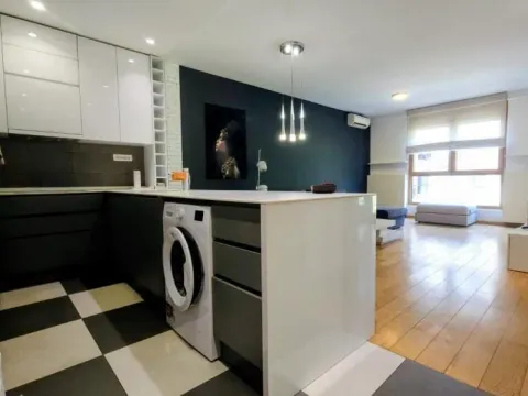 Rent, two bedroom apartment, 58m², Tašmajdan, Palilula Sve Podlokacije - image 12