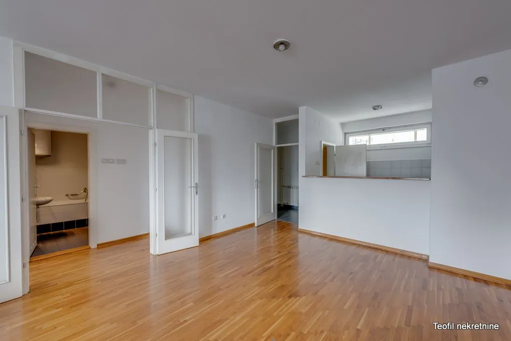 Prodaja, dvosoban stan, 66m², Novi Beograd Sve Podlokacije, Beograd
