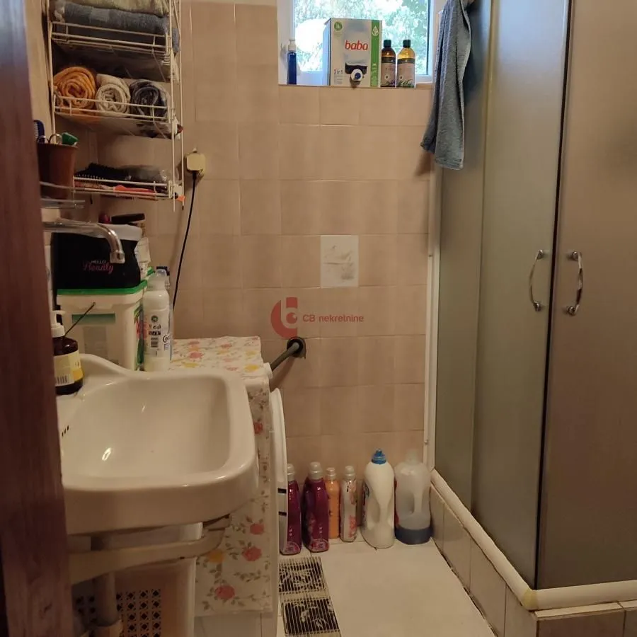 Prodaja, kuća, 210m², Novo Selo, Subotica
