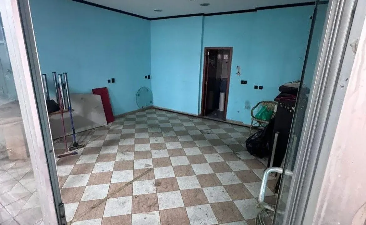 Prodaja, poslovni prostor, 43m², Pobrežje, Podgorica