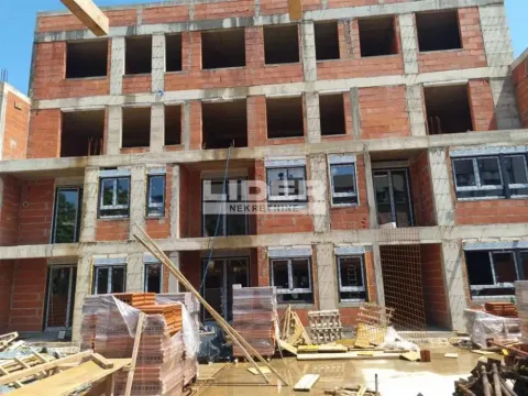 Sale, three bedroom apartment, 68m², Centar, Pančevo - image 7