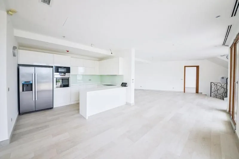 Prodaja, kuća, 320m², Tivat, Crna Gora