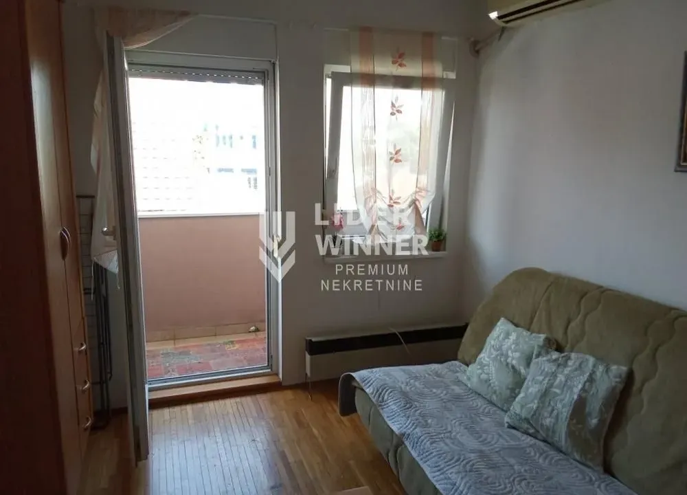 Rent, apartment, 26m², Zemun Gornji Grad, Zemun Sve Podlokacije